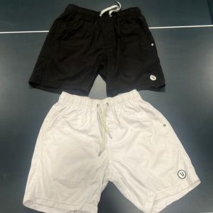 Vuori 7’ seam lined shorts